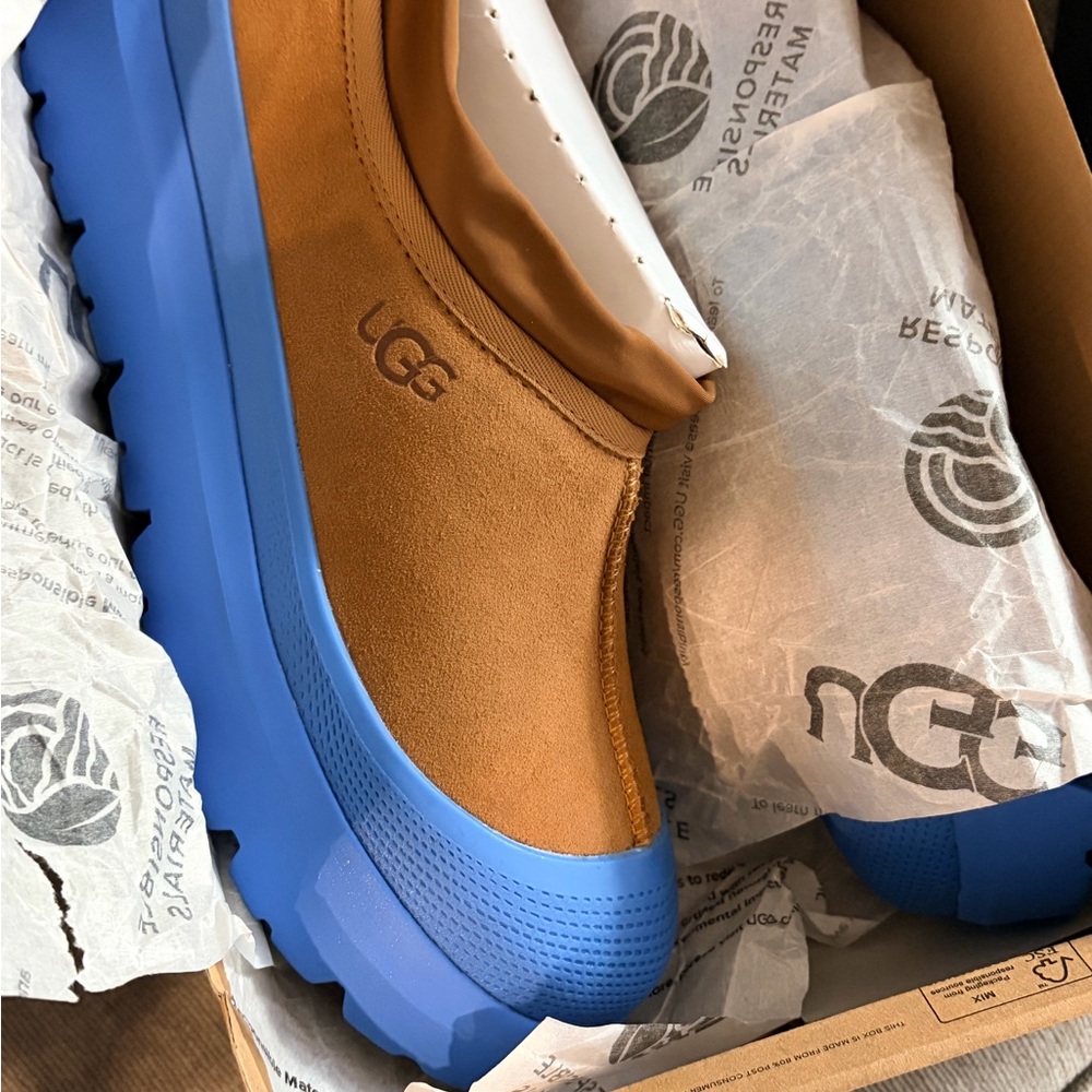 UGG Men's Tan and Blue Boots